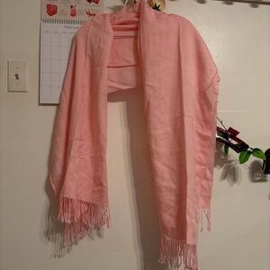 Soft Pink 70% Pashmina 30% Silk Scarf 🩰